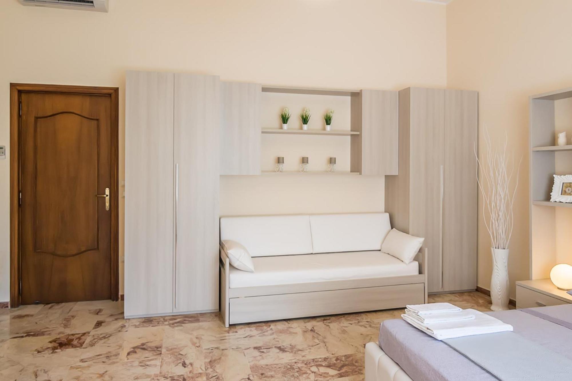 Villa Lazzari B&B Tra I Due Mari Maglie Eksteriør billede
