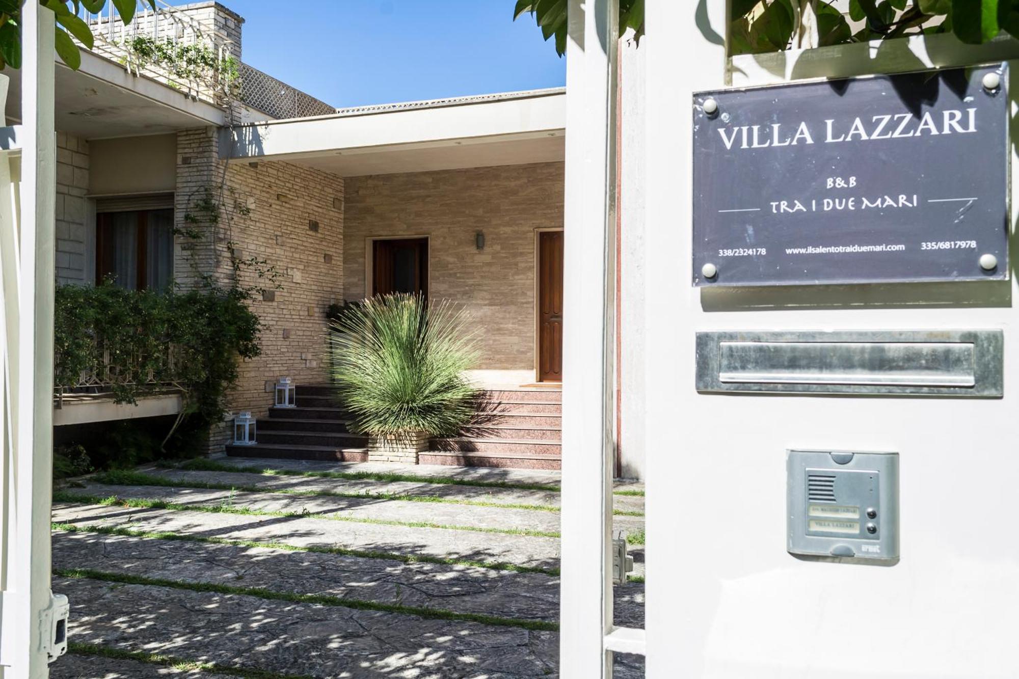 Villa Lazzari B&B Tra I Due Mari Maglie Eksteriør billede