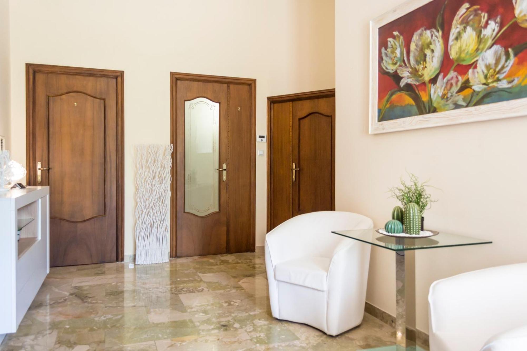 Villa Lazzari B&B Tra I Due Mari Maglie Eksteriør billede